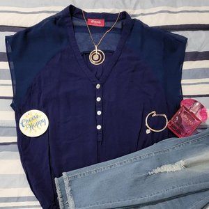 SLEEVELESS BLOUSE, V-NECK